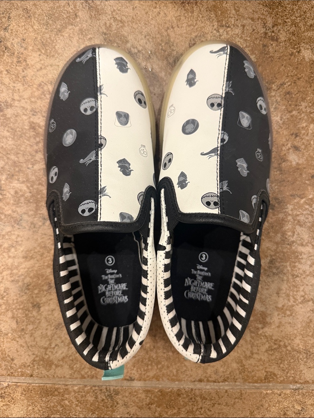 The Nightmare Before Christmas Kids' Slip-On Shoes - Black & White - size 3 NEW